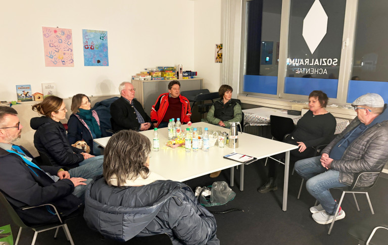 2026-02-Fraktion-Besuch-Sozialraum